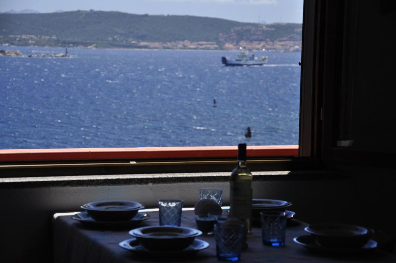 Appartamentino Panoramico...Con Finestra Sul Mare! La Maddalena  Extérieur photo