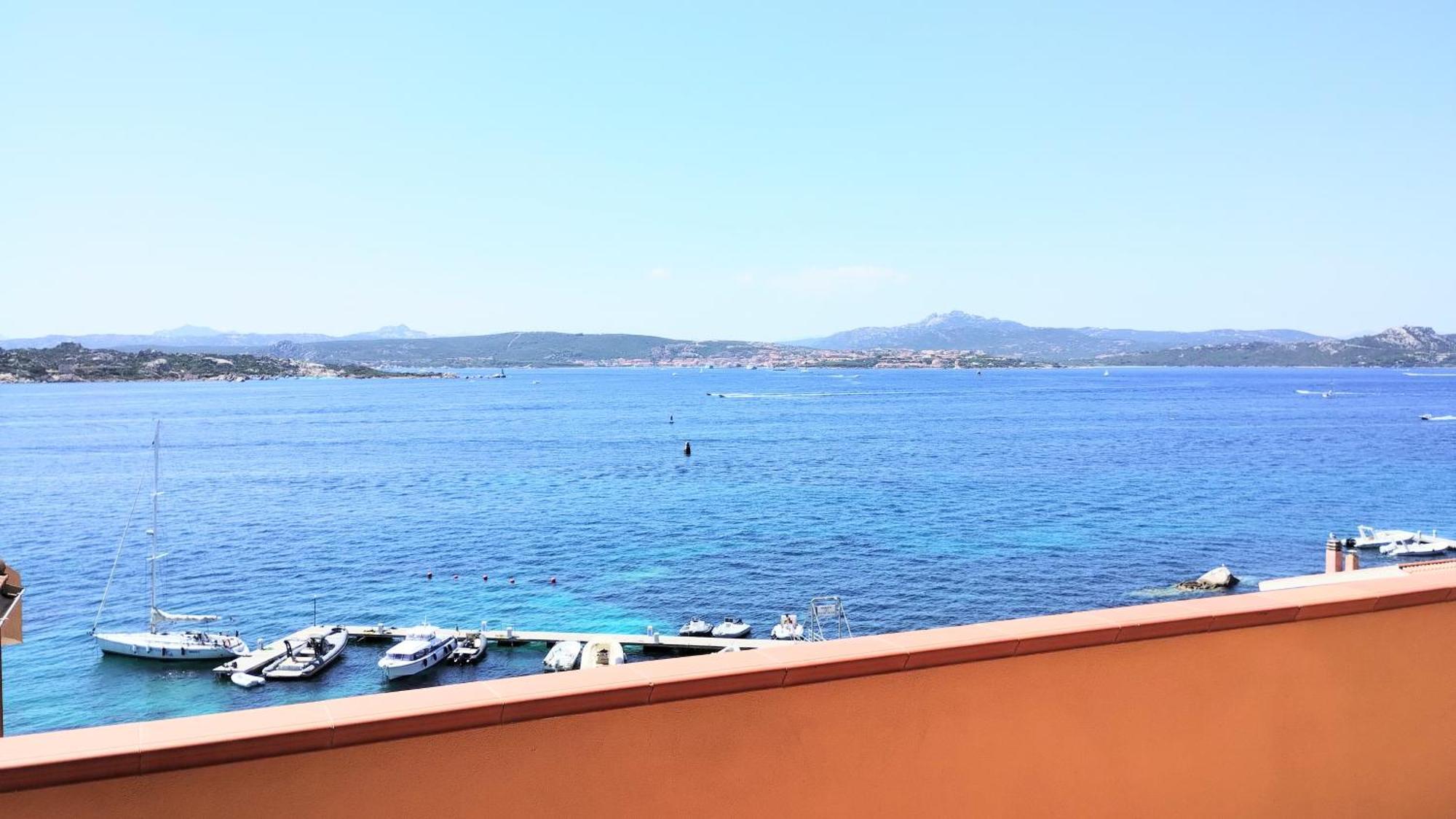 Appartamentino Panoramico...Con Finestra Sul Mare! La Maddalena  Extérieur photo